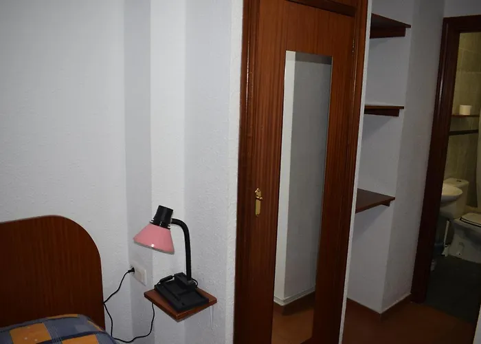 Residencia Universitaria Reuniver Burjassot * Βαλένθια